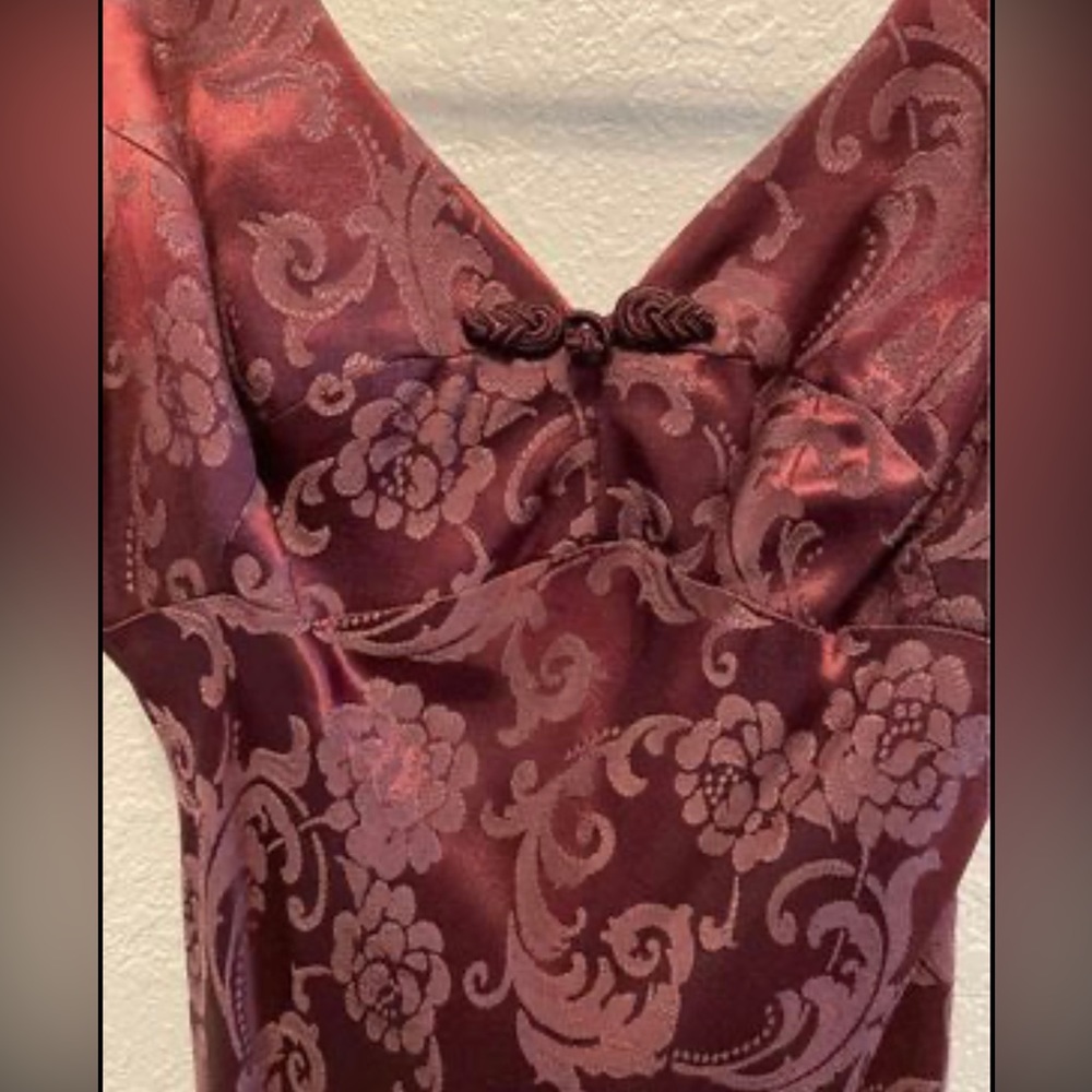 Juniors formal gown